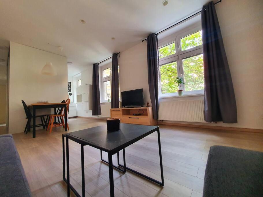 Lovely & Unique Apt In The Historic Center. Pressburg Exterior foto