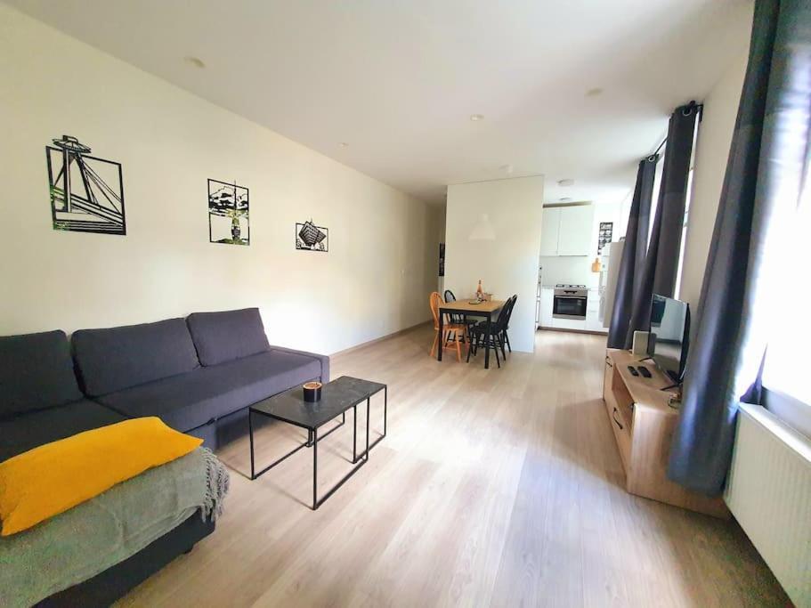 Lovely & Unique Apt In The Historic Center. Pressburg Exterior foto