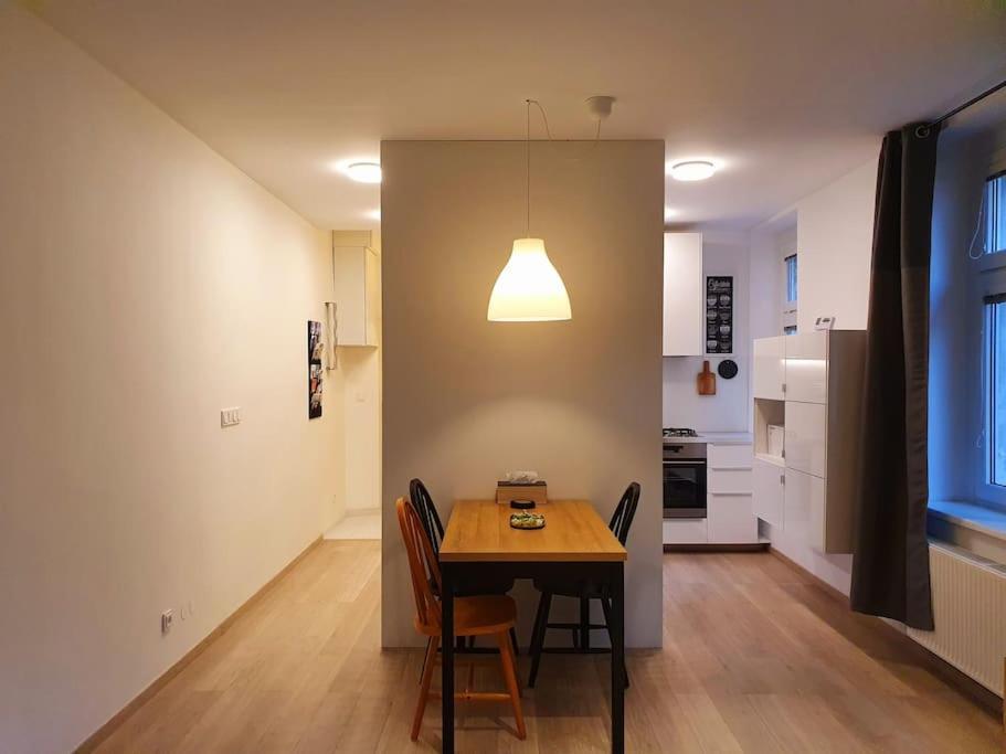 Lovely & Unique Apt In The Historic Center. Pressburg Exterior foto