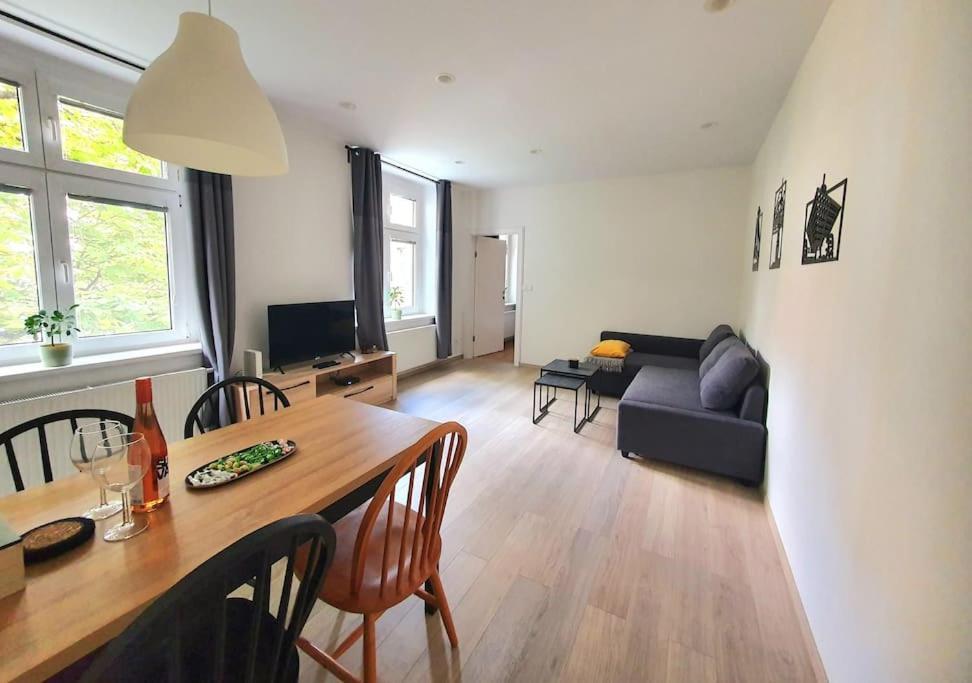 Lovely & Unique Apt In The Historic Center. Pressburg Exterior foto
